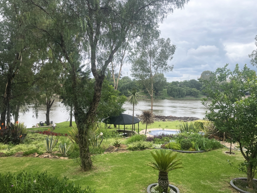 Commercial Property for Sale in Parys Free State